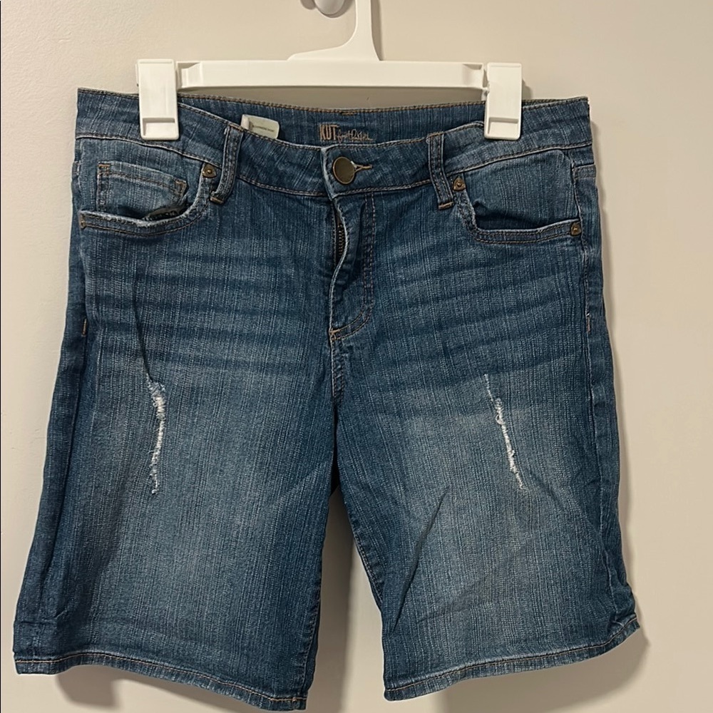 Kut from the Kloth Catherine Boyfriend Jean Shorts Size 8
